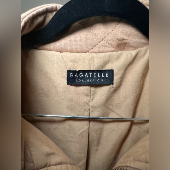 New (NWT) Bagatelle french terry diamond quilted jacket in cognac. Size L - Picture 5 of 10